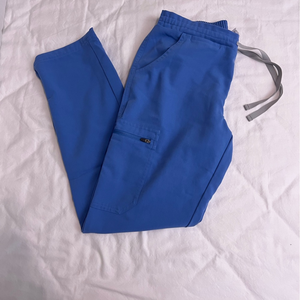 figs ceil blue yola scrub bottom